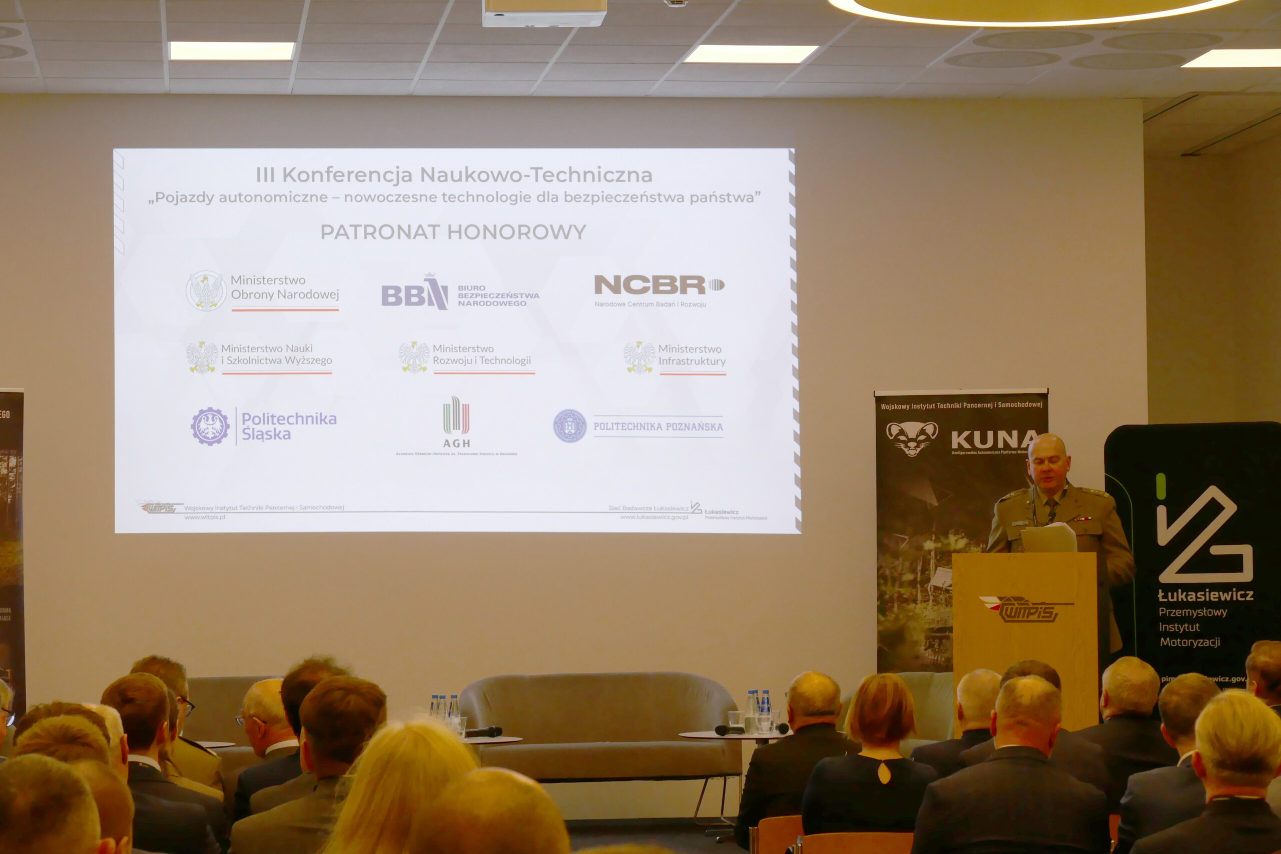 konferencja_04112025_002